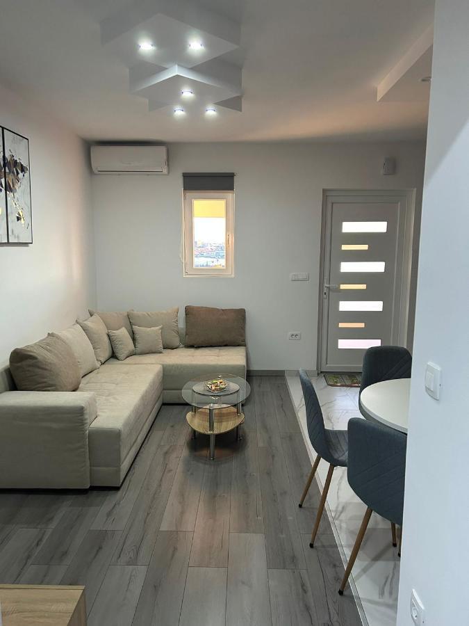 Apartment Marko With A Beautiful View Of The Sea Kaštel Sućurac Exteriér fotografie